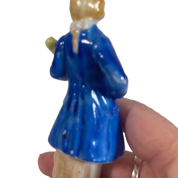 Vintage Occupied Japan Colonial Man Figurine 5" - Picture 5 of 6